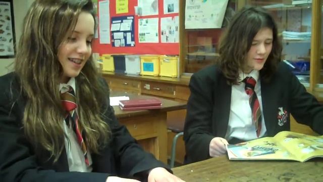 Isla and Skye discussing locus of control смотреть онлайн