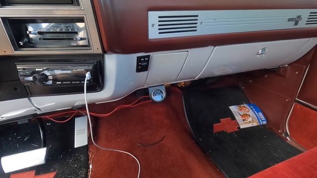 Autometer Oil Pressure Gauge Install смотреть онлайн