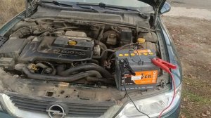 Форд Мондео Разряжает акб