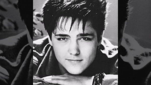 Юра Шатунов - Метель в чужом городе 1989