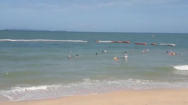 Северная Паттайя. Пляж Вонгамат и пляж Бамбу. Море, солнце, скалы, виды!!! смотреть онлайн