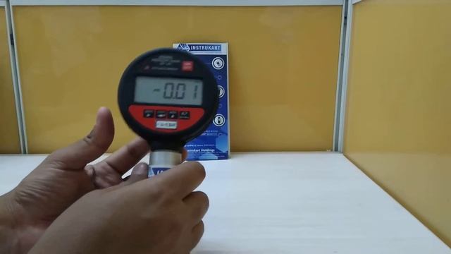 Digital Pressure Gauge | Instrukart смотреть онлайн