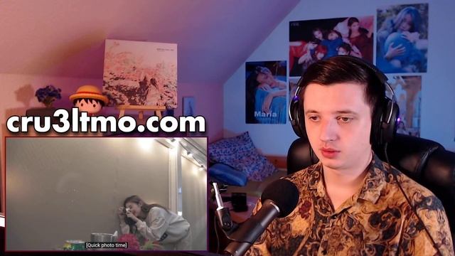 HER LIFE IS A MUKBANG (SECRET NUMBER JINNY V-LOG #01 & #02 | REACTION) смотреть онлайн