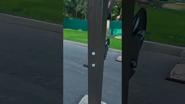 Уличный зонт на двух опорах от компании City-Zont смотреть онлайн