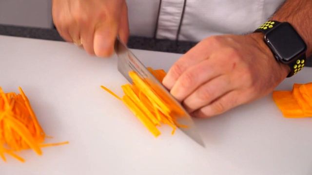 Как БЫСТРО приготовить ОВОЩНОЙ САЛАТ! | Кирилл Голиков смотреть онлайн