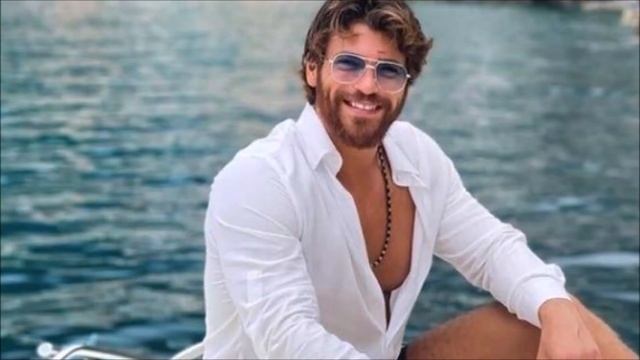 "El corazón de Can entre Demet y Francesca: desentrañando el extraordinario triángulo amoroso смотреть онлайн