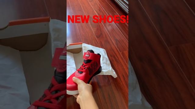 60$ dollars basketball shoes was it worth it? смотреть онлайн
