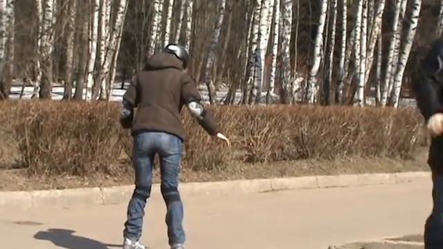 Инвалиды на роликах.MPG