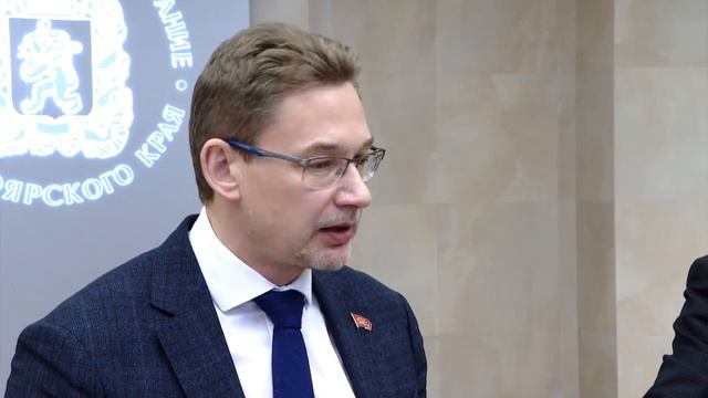 С. Попов о повышении МРОТ смотреть онлайн