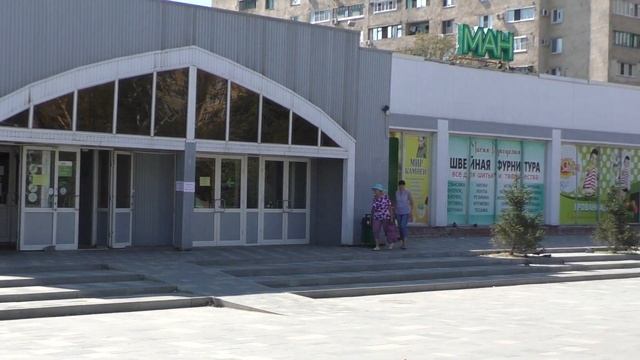 По следам компьютерных и игровых клубов а также фирм и магазинов моего детства смотреть онлайн