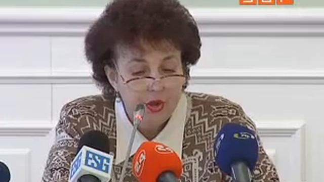 Безработных в Киеве увеличилось вдвое смотреть онлайн