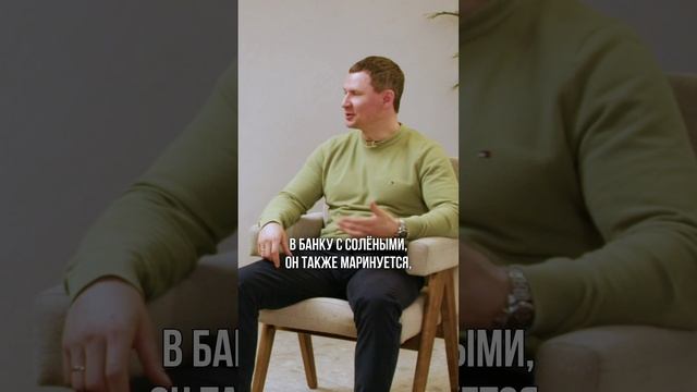 "Банка с солеными огурцами" смотреть онлайн
