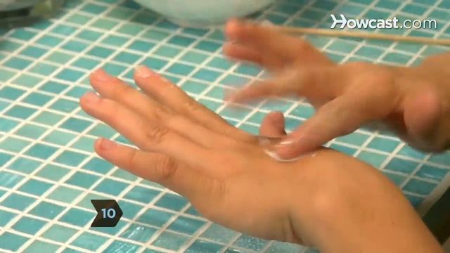 How to Give Yourself a French Manicure смотреть онлайн