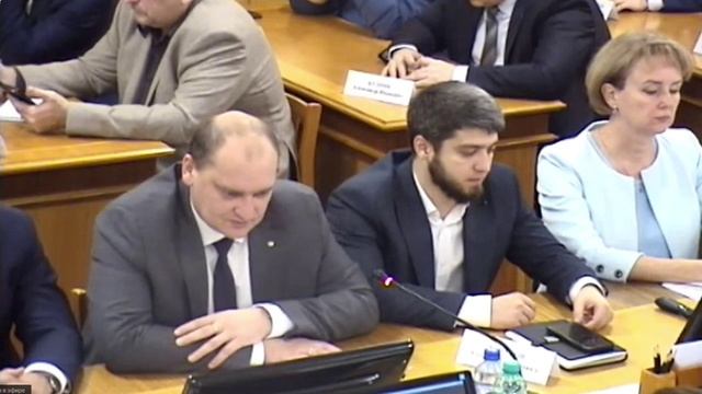 Куда пойдут новогодние премии чиновников! смотреть онлайн