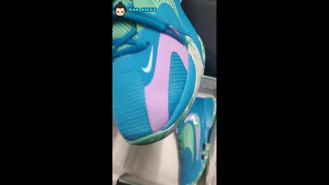 UNBOXING - Nike Zoom Freak 4 "Laser Blue " смотреть онлайн