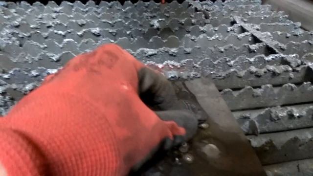 Лазер против угля \ Laser VS coal смотреть онлайн