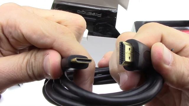 Prestigio RoadRunner 710X Unboxing HD (PCDVRR710X)