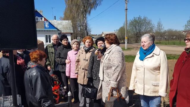 2016.04.15 Журавковичи. Возложение корзины к памятному знаку 1 смотреть онлайн