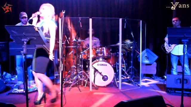 HAYWAY Band & R. P. in the Yans Music Hall смотреть онлайн