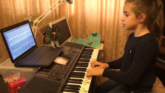 Soft Mozart Winter 2018-2019 recital. Arina, 8 yo, Russia. Хумпердинк "Slumber Song" смотреть онлайн