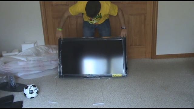 Philips 40 inch LCD TV 1080P (40PFL3505D) Unboxing & First Impressions смотреть онлайн