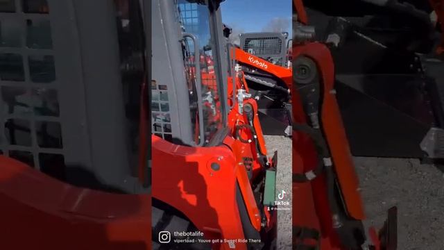 One sweet ride #kubota #constructionequipment смотреть онлайн