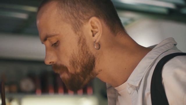 Restaurant owner Misha Katsurin смотреть онлайн