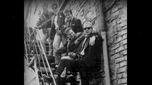 TRENCHTOWN - Hitman (24 Track Studio Demo. Restored Recording, Band Archives) смотреть онлайн