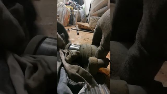 Как вытащить поршень из суппорта смотреть онлайн