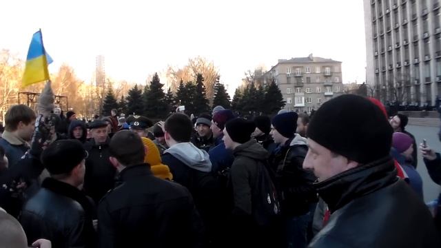 Донецк 09.03.14г (ВНИМАНИЕ! В видео может присутствовать ненормативная лексика!) смотреть онлайн