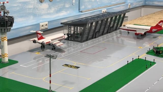 Ready for Takeoff: Giant LEGO Airport Update | Air Traffic Control Tower and Terminal finished! смотреть онлайн