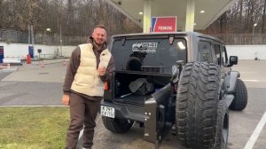 Евгений Дуко сравнивает легендарный Jeep Wrangler vs Tank 300