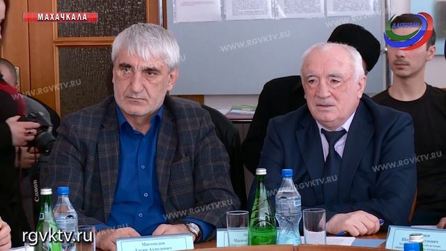В Общественной палате РД обсудили вопрос повышения цен на услуги пассажирских перевозок смотреть онлайн