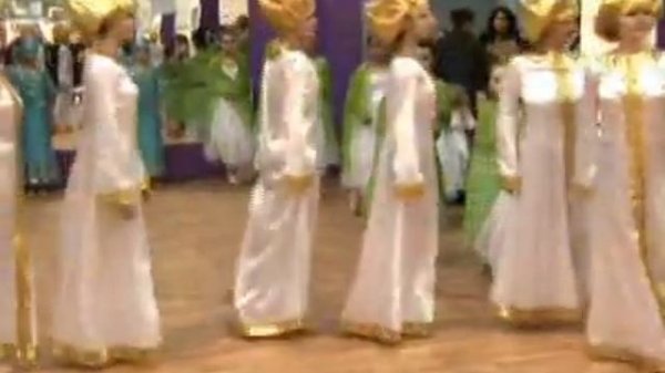 Russian Dancing - Zolotie Kupola (Golden Domes)