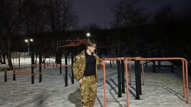 День груди на турниках, отзыв о новом протеине | Скуфотрен №2 смотреть онлайн