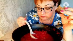 С утра борщеца 😉,да святое дело😉Готовила в сковородке из неё и пожру🤣