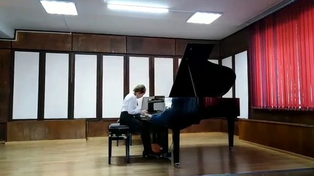 Лозовенко Софья, Ф Лист Юношеский этюд ре минор смотреть онлайн