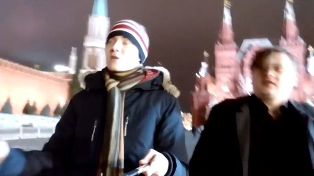 Стяжкин Life – Палка Махе Ом на Красной площади смотреть онлайн