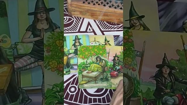 ЛЮБИТ ИЛИ УЖЕ РАЗЛЮБИЛ? #таросегодня смотреть онлайн