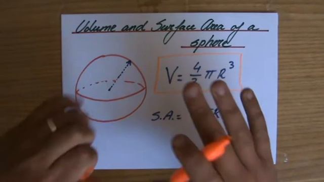 How to calculate the Surface Area and Volume of a Sphere - ExplainingMaths.com IGCSE and GCSE maths смотреть онлайн