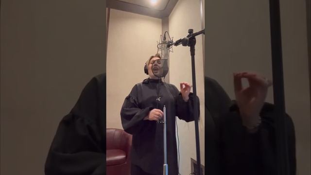 Mayre surb e @mushkaraofficial #music смотреть онлайн