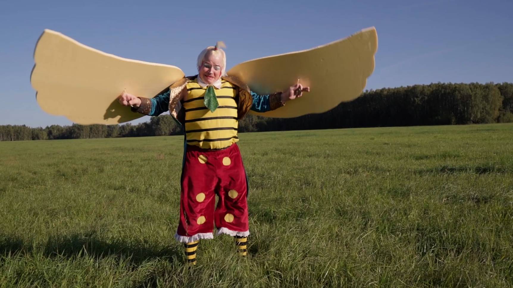 Бэкстейдж со съёмок клипа на песню "Икар"
Съёмка и монтаж - Сергей Согрин смотреть онлайн