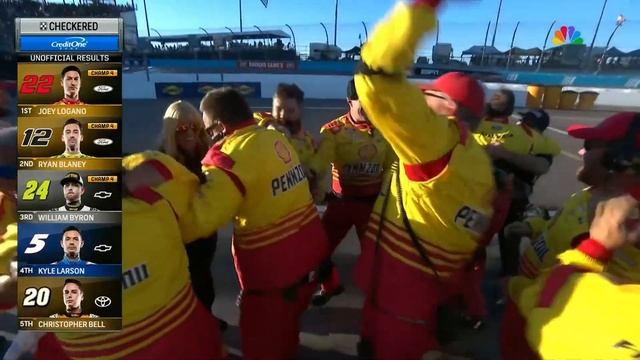 ФИНАЛЬНЫЕ КРУГИ: Джоуи Логано завоевал свой третий титул в серии NASCAR Cup Series | NASCAR on FOX смотреть онлайн