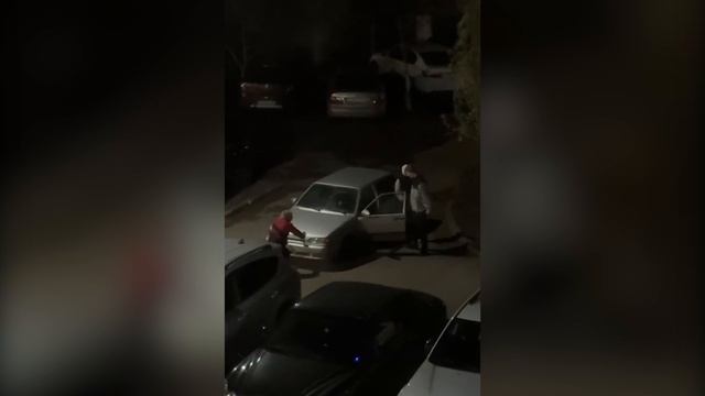 Сотрудник донского главка МВД предотвратил преступление в свободное от службы время смотреть онлайн