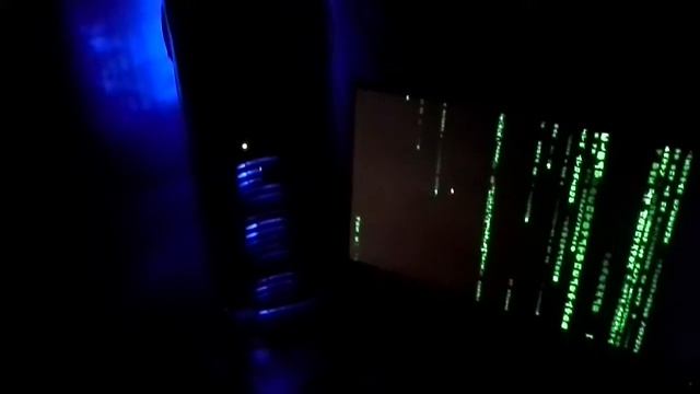 Комната с работающими компами в ночное время смотреть онлайн