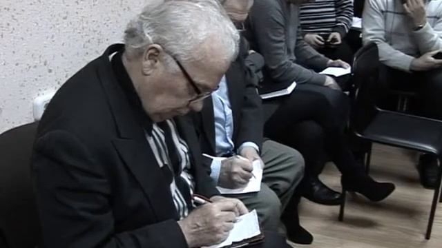 ЖКХ. Встреча администрации Ревды и ветеранов города.avi смотреть онлайн