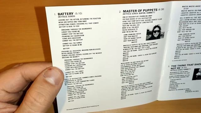 Обзор оформления CD альбома Metallica - Master Of Puppets смотреть онлайн
