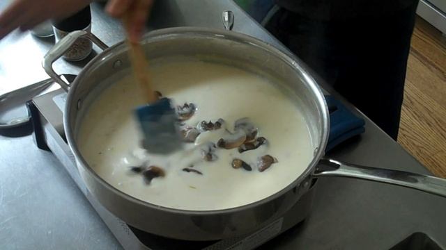 Chicken Tetrazzini смотреть онлайн