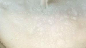 ASMR 🧽sponge squeeze with liquid soap 🧴and rinse with FS