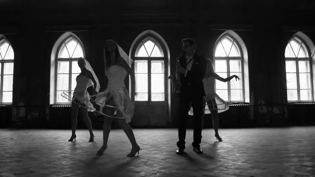 Шоу балет "Ajoure" и Гена Мезинов смотреть онлайн